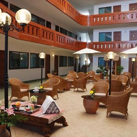 Hotel Tawan Court Chiang Mai Exterior foto
