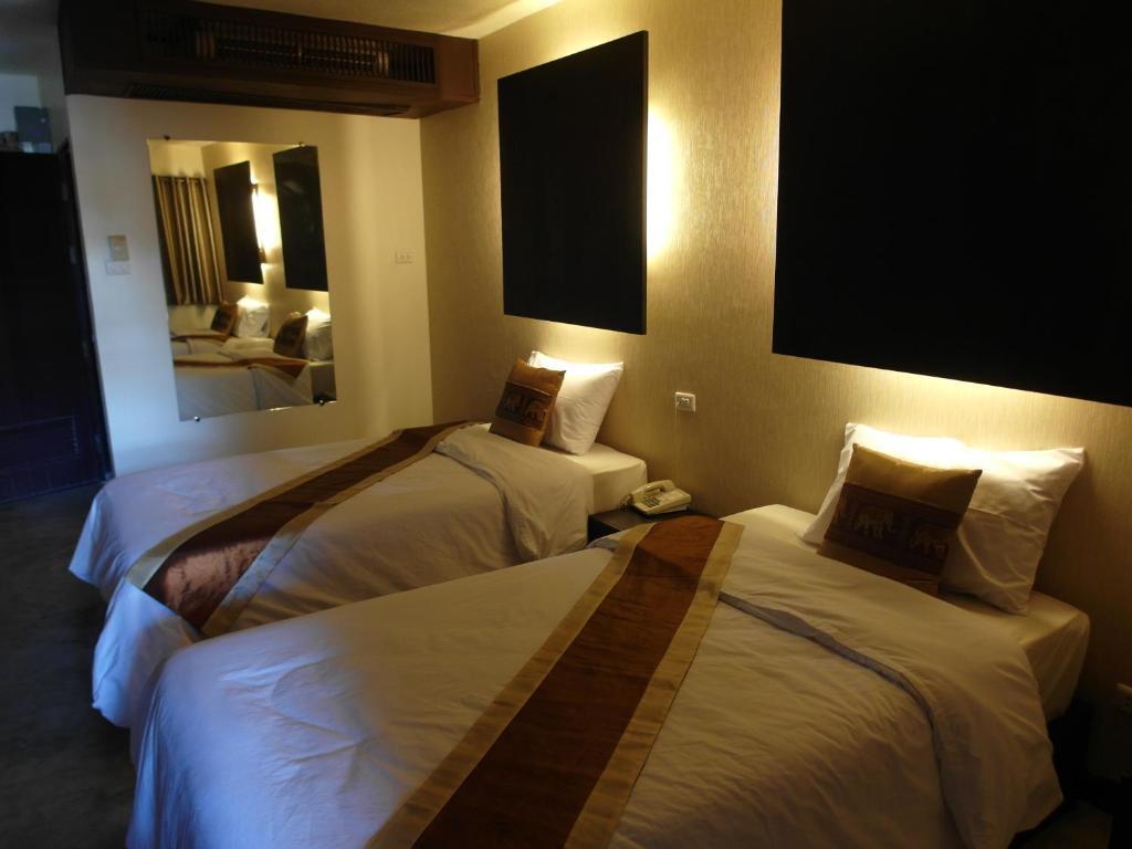 Hotel Tawan Court Chiang Mai Exterior foto