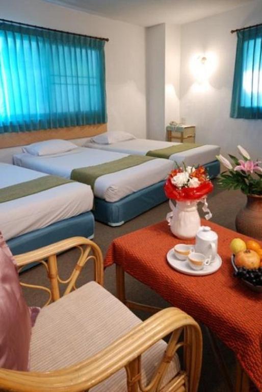Hotel Tawan Court Chiang Mai Habitación foto